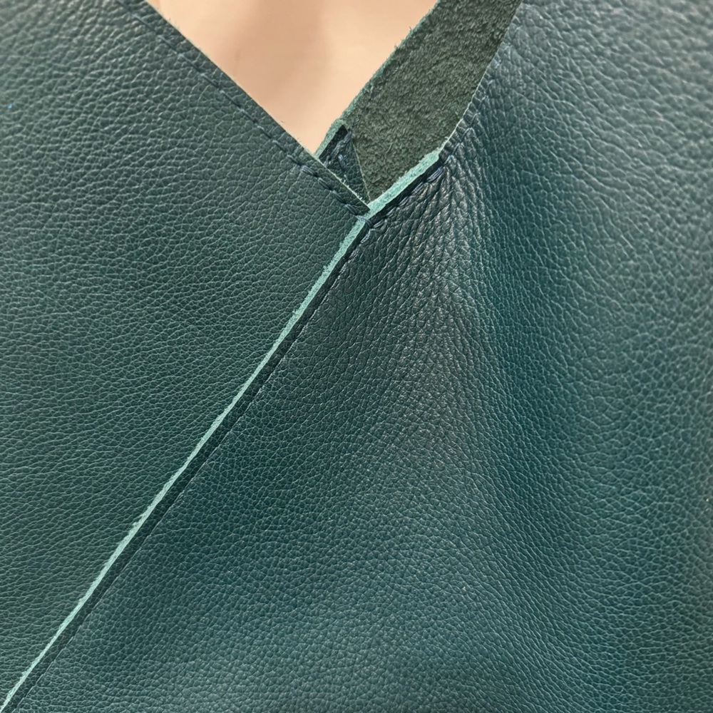 Portland Leather Goods Large Naomi Shoulder Bag in Sea Glass - Picture 4 of 9